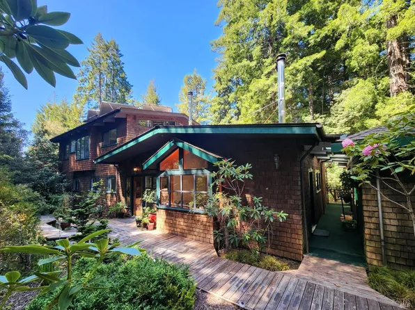 43745 Tibbens Lane, Mendocino, CA 95460