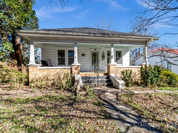 302 S Whitted St, Hendersonville, NC 28739