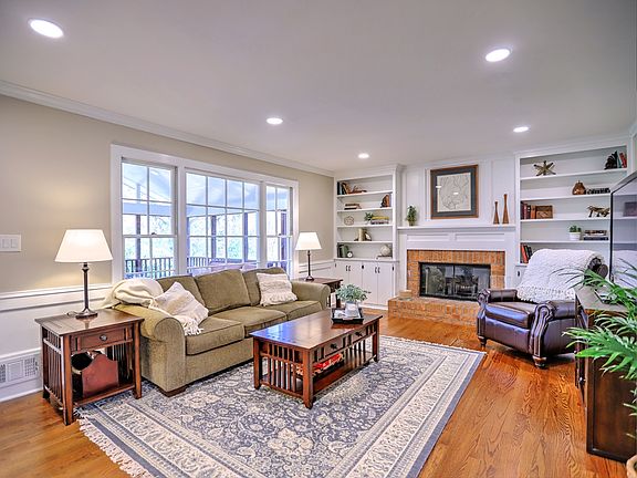 Spacious, bright Family Room