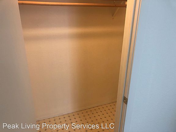 5th image of 10540 Whitman Ave N #8736463
