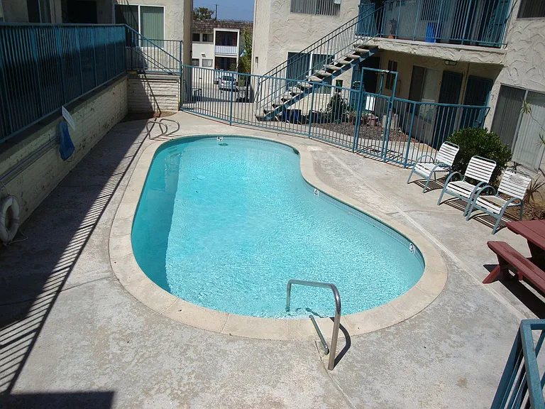 2625 Camulos St — Photo 12