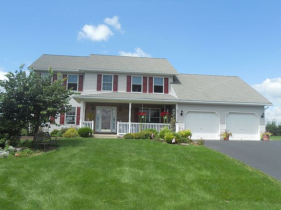 5 Bedroom 3.5 bath