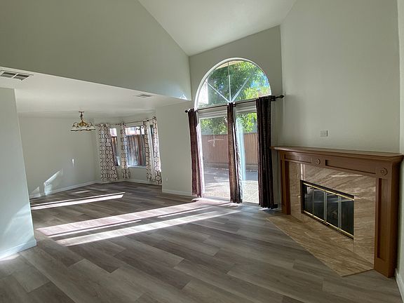 4th image of 2250 Cuesta Dr