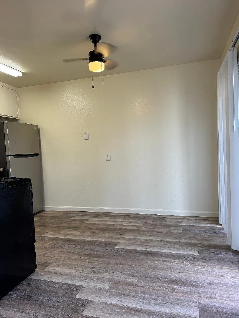 2 bed, 1.5 bath, $2,295 — Photo 2