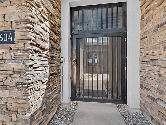 4th image of 1604 Deer Valley Trl NW