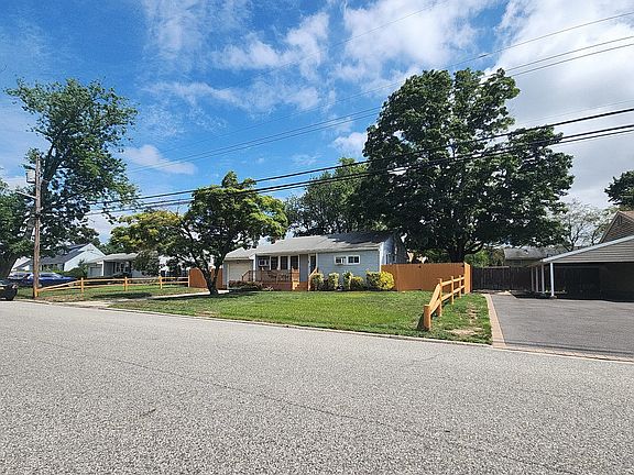 2nd image of 129 Westwood Dr
