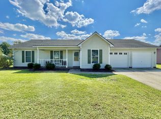 85 Woodwind Dr, Spring Lake, NC 28390