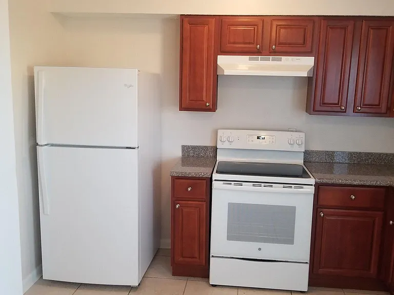 7861 Symmes Ave #2 — Photo 5