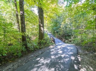 10802 Club Point, Fishers, IN 46037