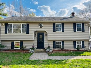 53 Town Farm Rd, Winchendon, MA 01475