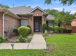 2112 Cheshire Dr, Flower Mound, TX 75028