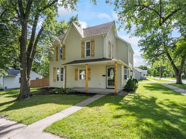 302 S Chestnut St, Cameron, MO 64429