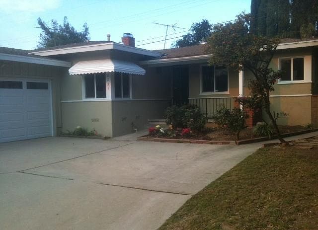 2nd image of 2221 Charnwood Ave