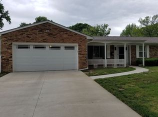 504 Rebecca Dr, O Fallon, IL 62269