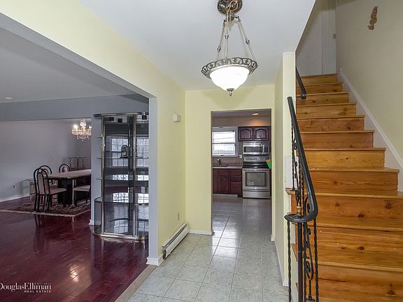 4th image of 414 Bernice Dr