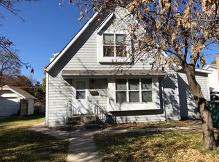 2216 W Charles St, Grand Island, NE 68803