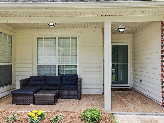5th image of 9870 Brookhollow Ln