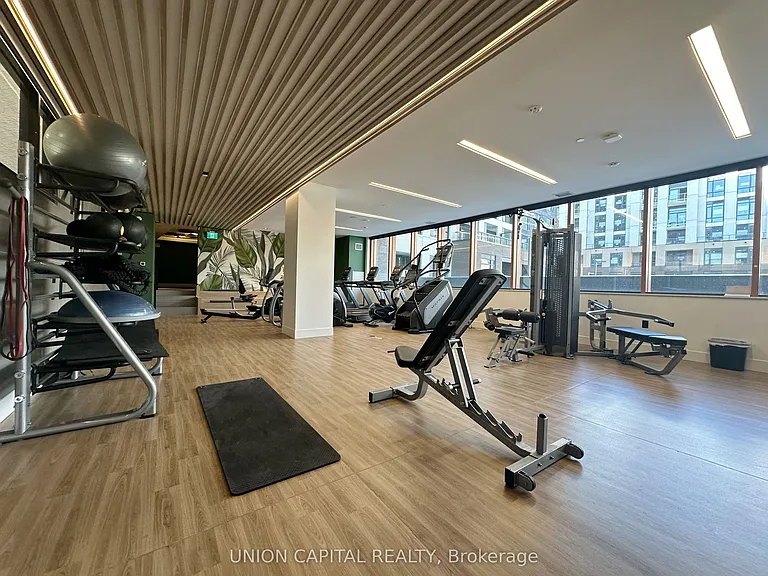 7950 Bathurst St #1126 — Photo 16