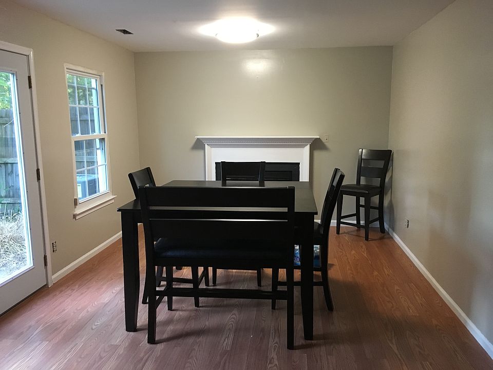 1st image of 4306 Cambridge Ct