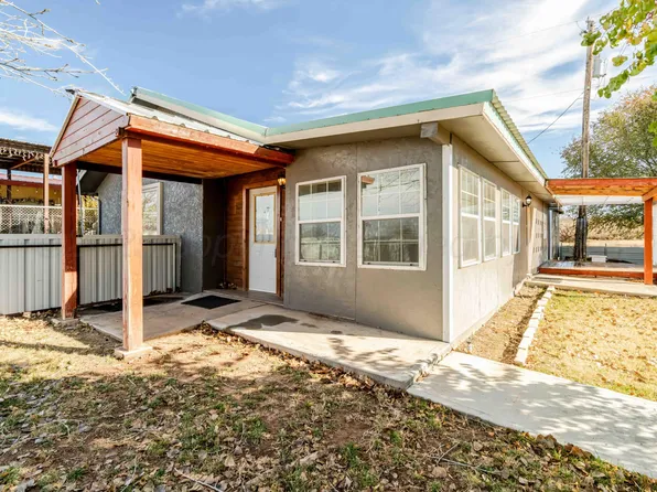 342 Fritch Dr, Fritch, TX 79036