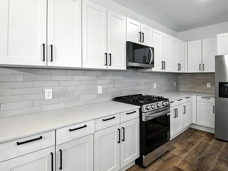 3B | 3 Bed / 2.5 Bath - Gourmet Kitchen