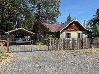 445 Oak St, Butte Falls, OR, 97522