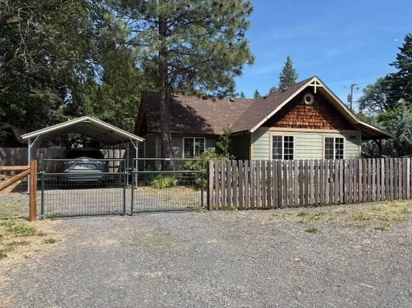445 Oak St, Butte Falls, OR 97522
