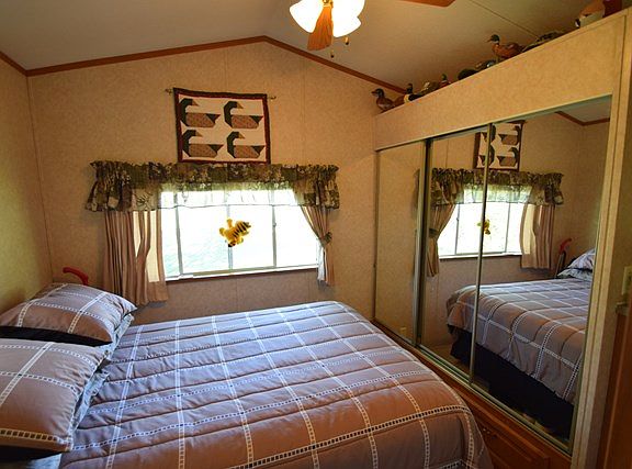 5th image of 17304 Meadow Lark Ct