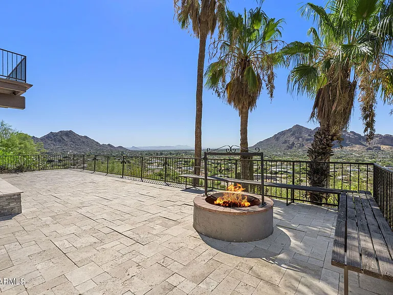 6900 N Highlands Dr — Photo 21