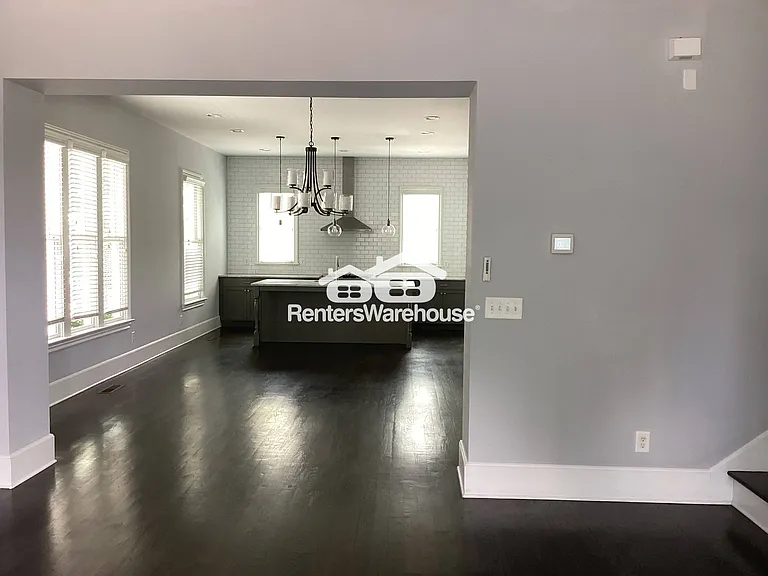 380 Bill Kennedy Way SE — Photo 15