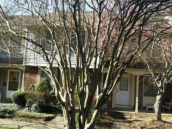 3rd image of 7320 Pebblestone Dr APT D