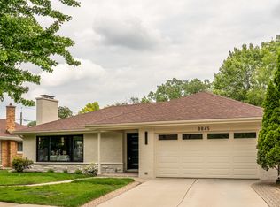 8845 Kolmar Ave, Skokie, IL 60076