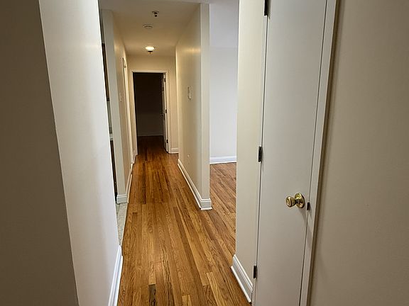 2nd image of 146 Virginia Ave #106