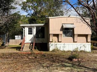 1332 Ridgewood Dr, Lillian, AL 36549