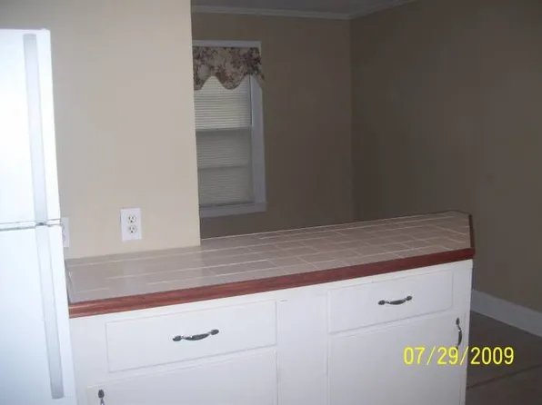 302 Fort St, Gaffney, SC 29341