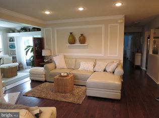 2007 Staghorn Dr, Mount Laurel, NJ 08054