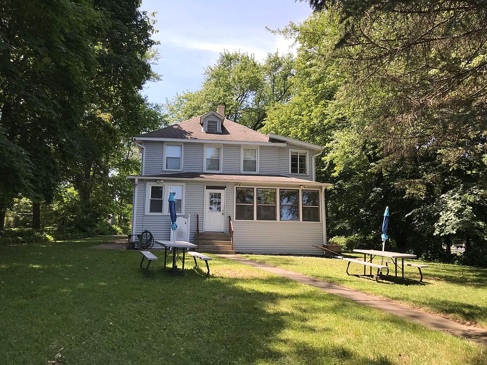 Front of House facing the lake