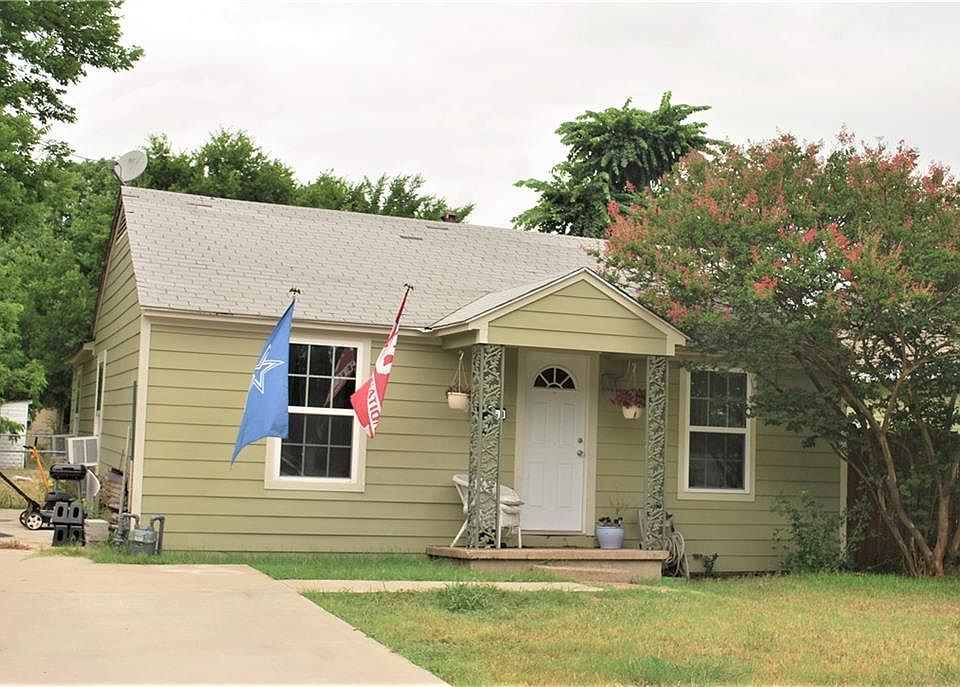 1st image of 311 Lake Park Ave