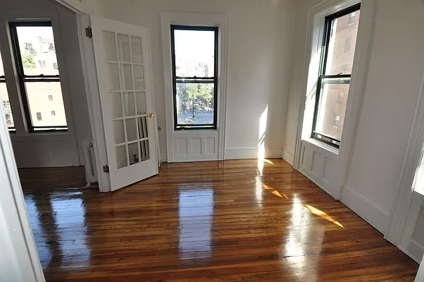 Rented by Village Living Realty | media 12