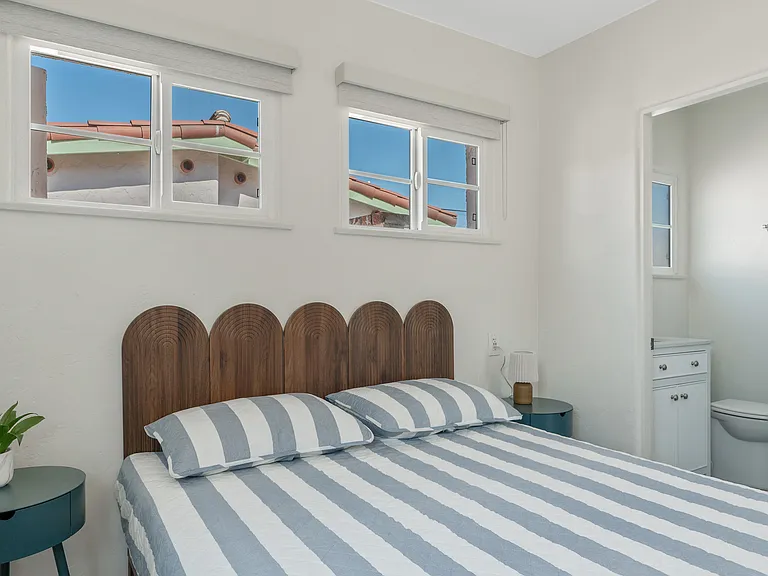 550 Calle Santa Rosa — Photo 27