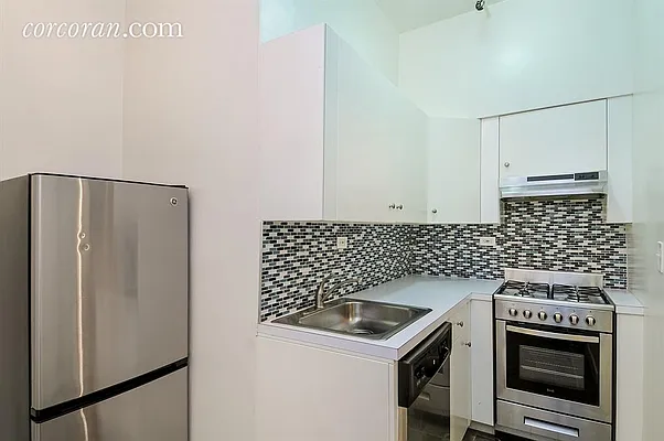 Rented by Corcoran | media 6