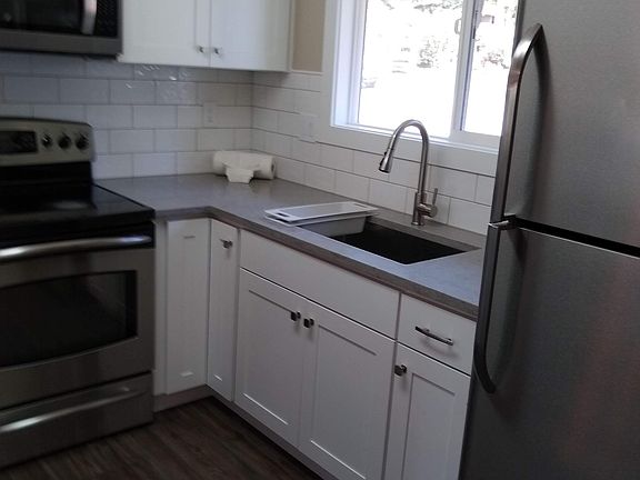 2nd image of 312 39th Avenue Ct NW