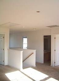 4th image of 144 Kennet Dr