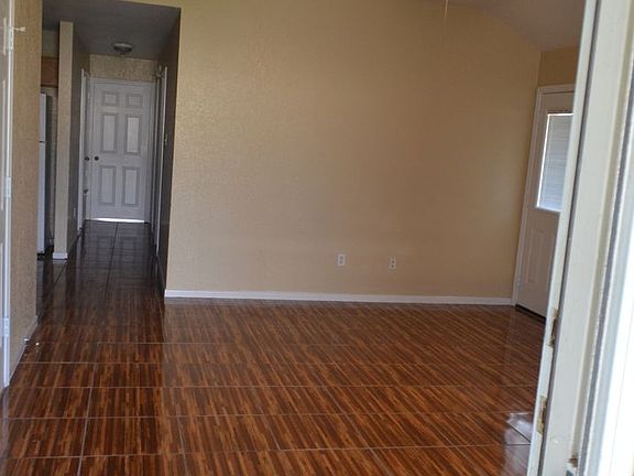 2nd image of 1522 Shoshoni Trl #B