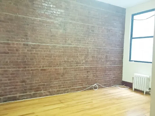 Rented by Bohemia Realty Group | media 30
