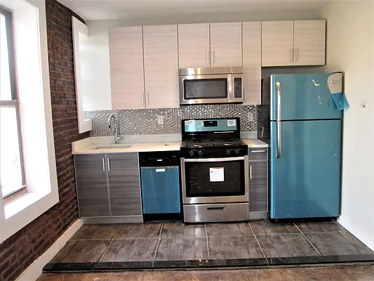 Rented by The Hamilton Group | media 1