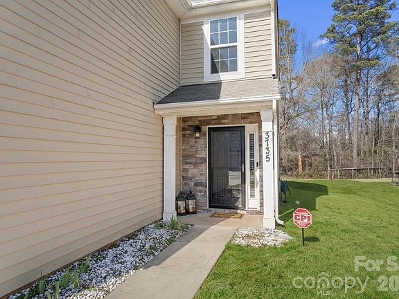 2nd image of 3735 Ernie Dr