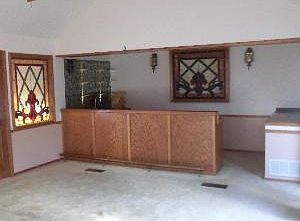 3rd image of 3608 Wilshire Dr