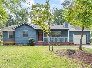 307 Spring Dr, Jacksonville, NC 28540