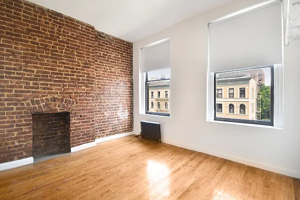 Rented by Compass | media 26